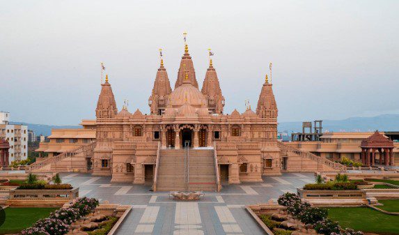 Swaminarayan Temple - Tourist Place near Pune within 50 km